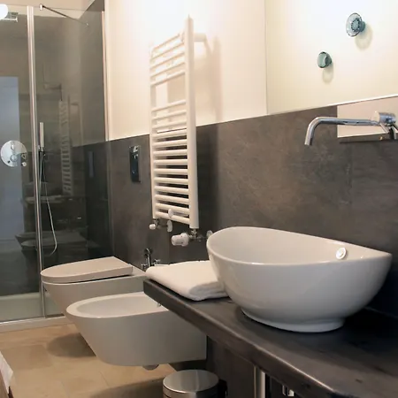 Lamia 5* Matera